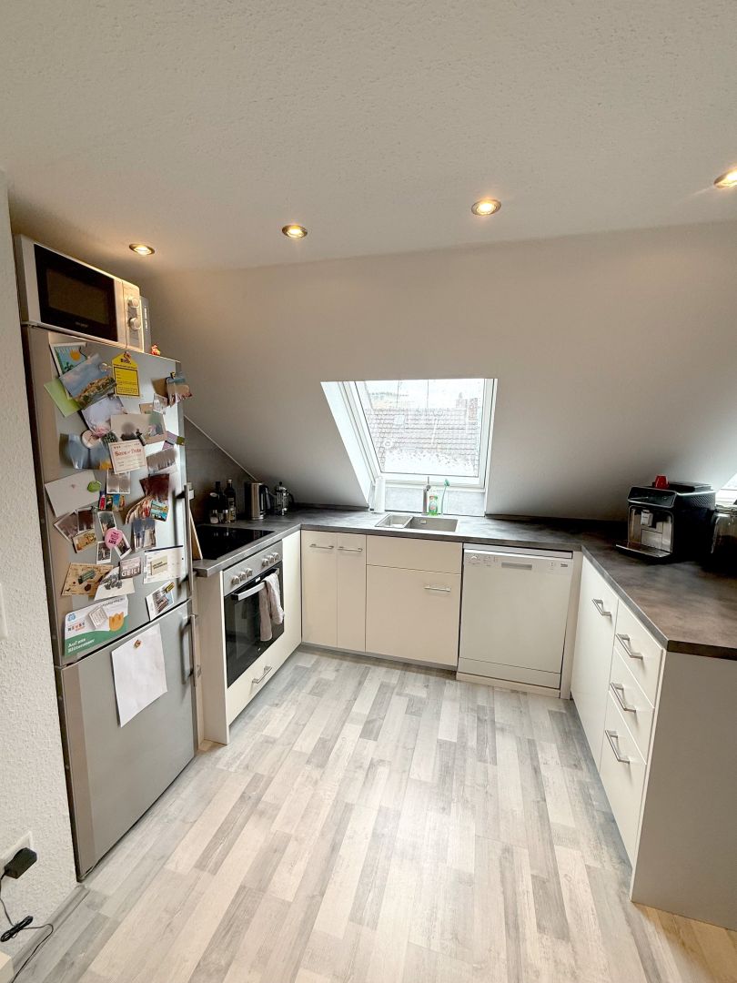 Ansicht 9 von: Im Herzen von Neuss: Zentrales und modernes Apartment im DG mit Klimaanlage und Tageslichtbad